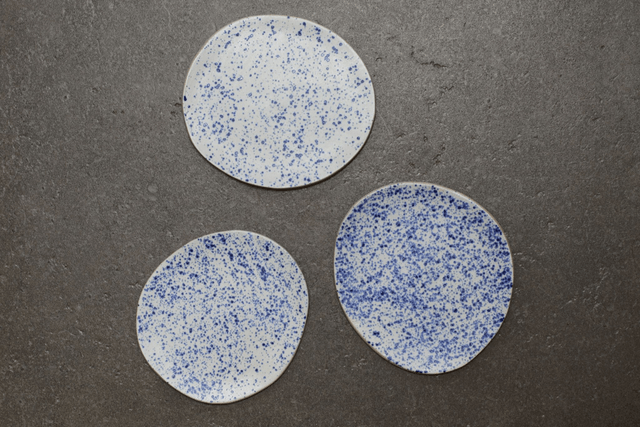 Les assiettes à tapas mouchetées